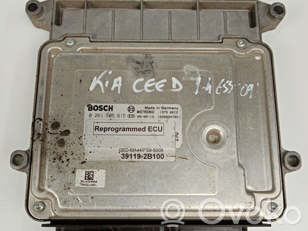 Engine control unit/module   0261S05615,391192B100,BOSCH