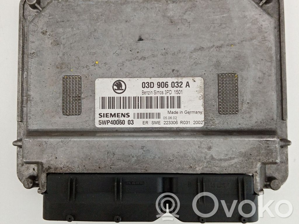 Engine control unit/module   03D906032,5WP4006003,SIEMENS