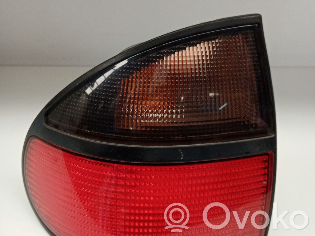 Tailgate rear/tail lights   7700820052,VALEO