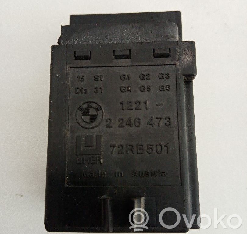 Kiti valdymo blokai/ moduliai   2246473,72RB501,UHER