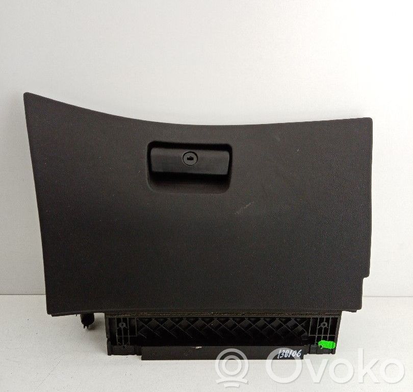 BMW 3 E46 Glove box 