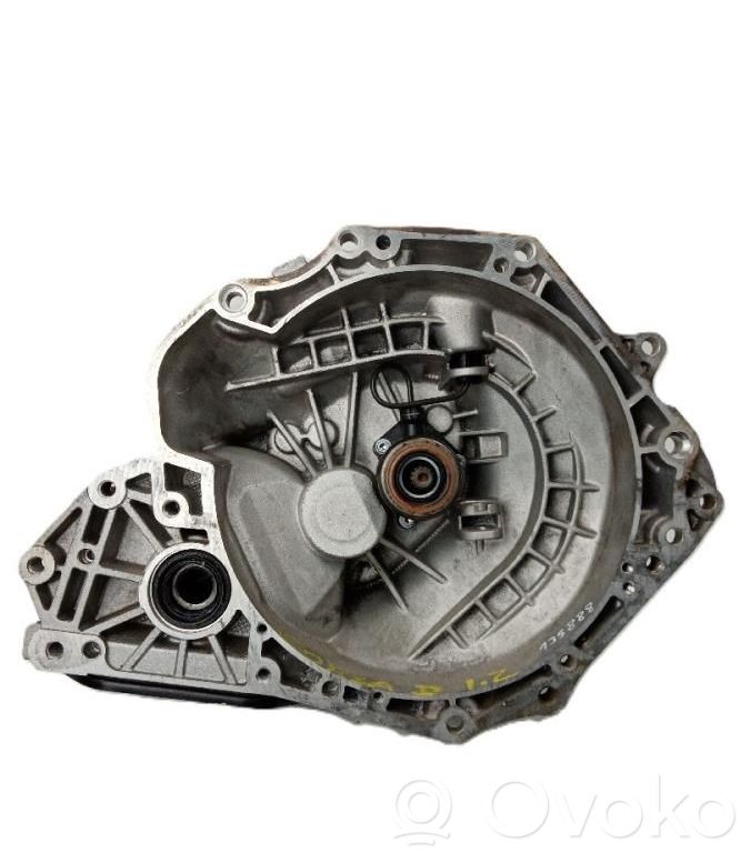 Opel Corsa D Cutie viteze manuală cu 5 trepte 