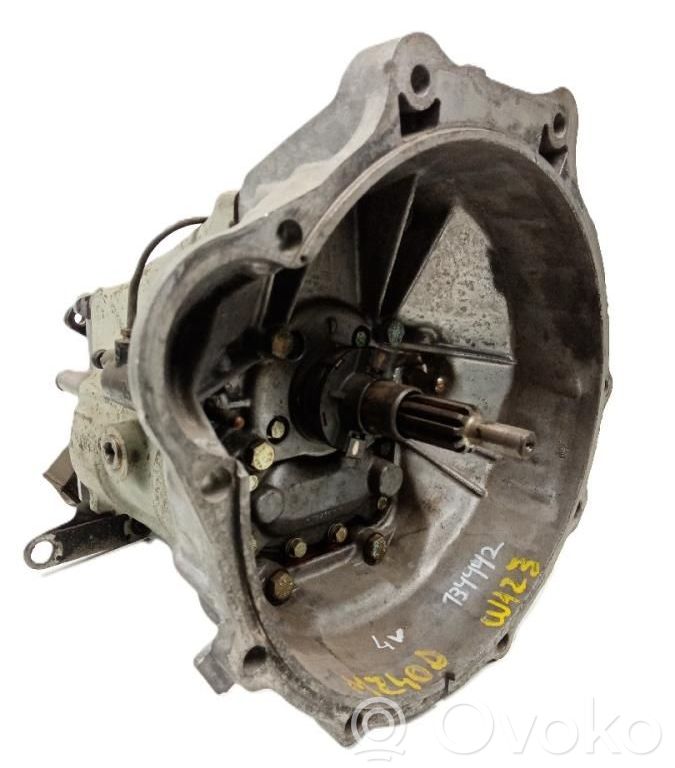 Mercedes-Benz W123 Manual 5 speed gearbox 