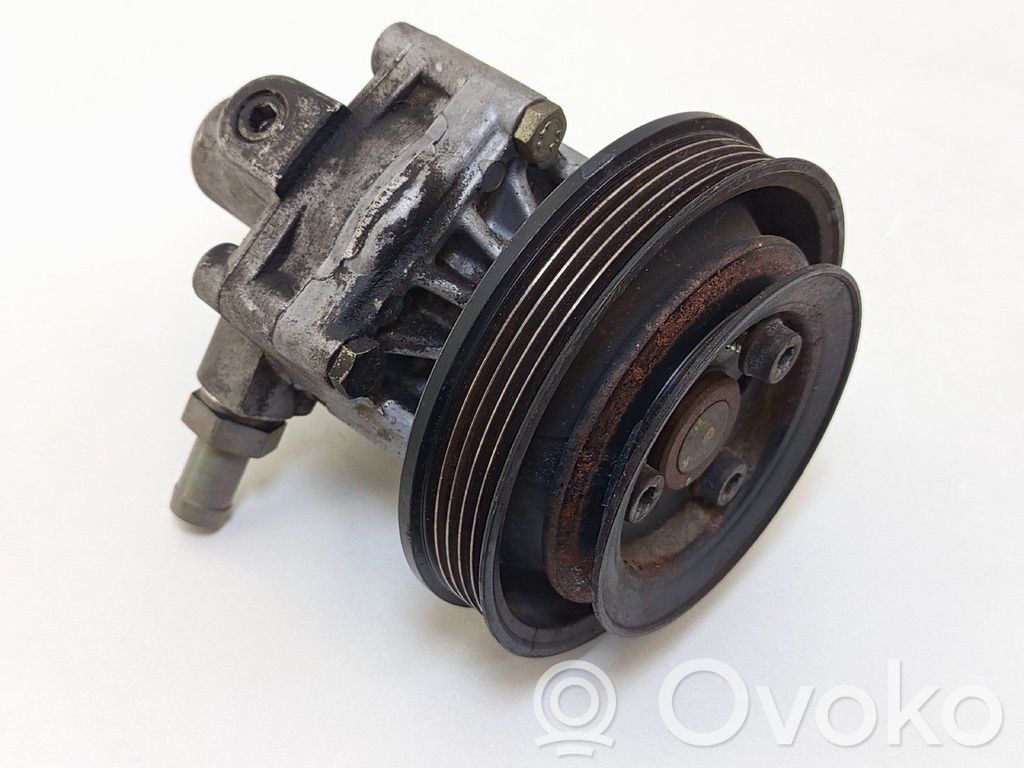 Audi A4 S4 B5 8D Vairo stiprintuvo siurblys 