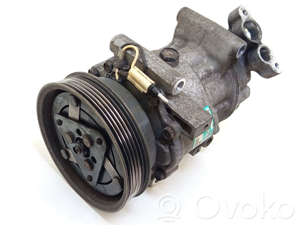 Ilmastointilaitteen kompressorin pumppu (A/C)   8200315744,1416K,SANDEN