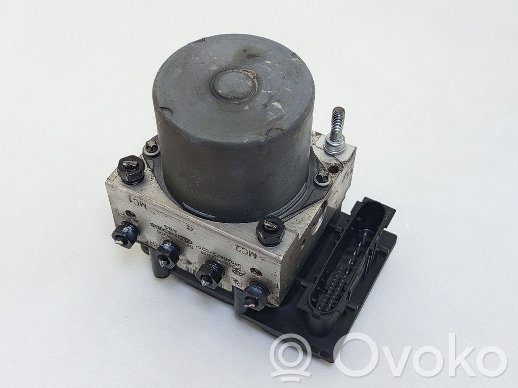 ABS Steuergerät   589201H300,0265231951,0265800637,88303C0462
