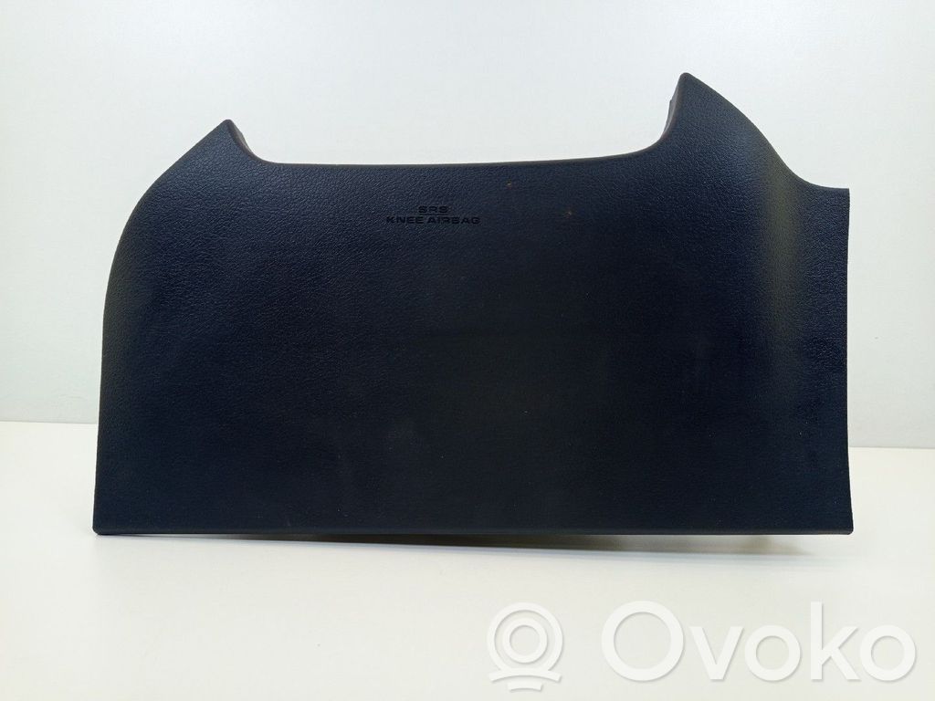 Toyota Verso Knee airbag 