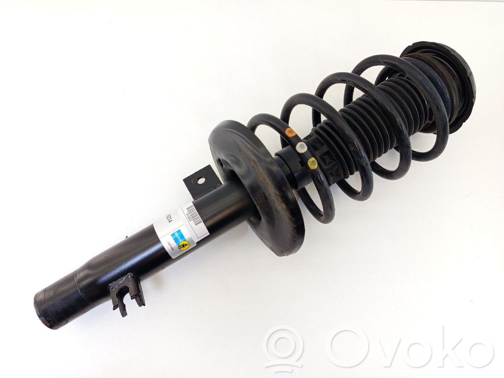Peugeot 208 I Front shock absorber/damper 