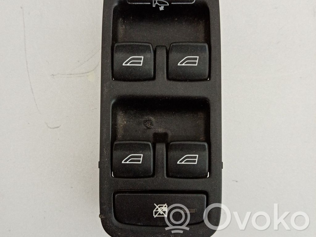 Electric window control switch   3073984503451100,3073984603451120,3073984703451140