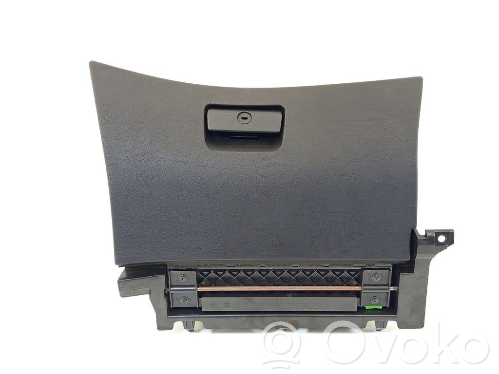 Glove box   8203822,51168203822