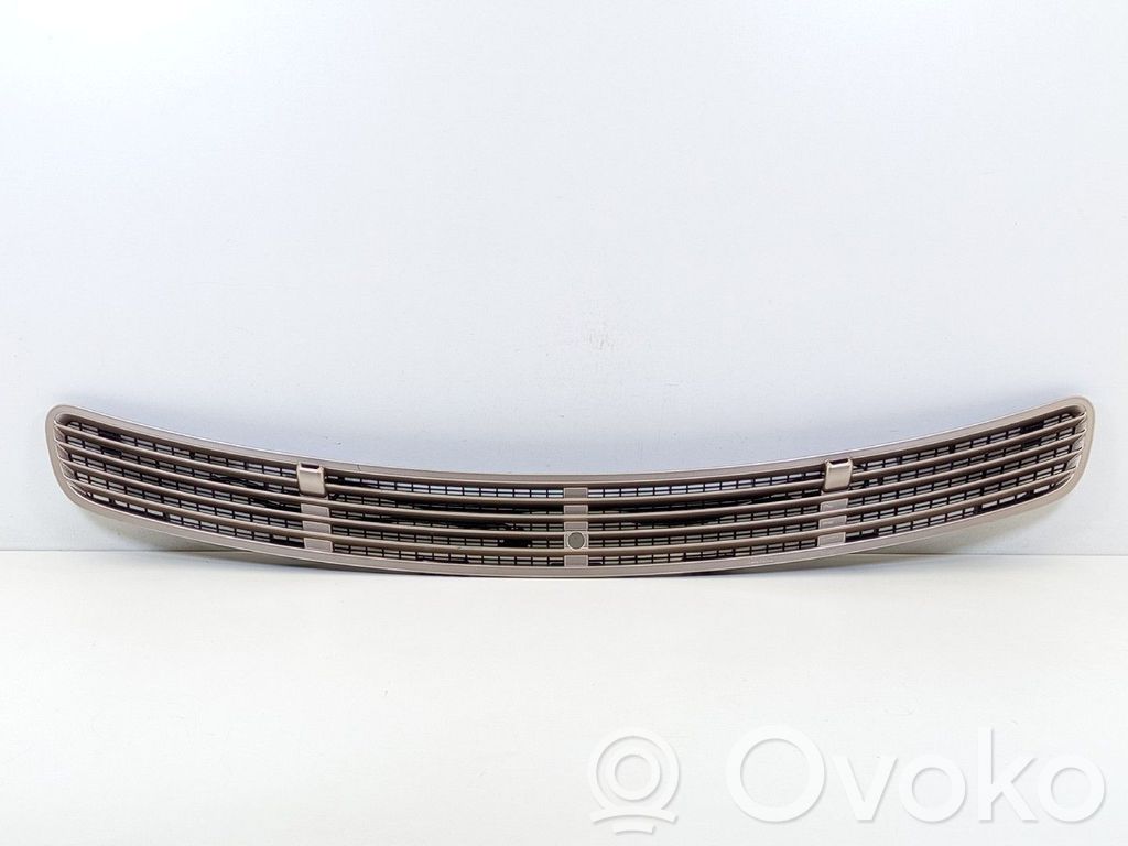 Front grill   2118800005
