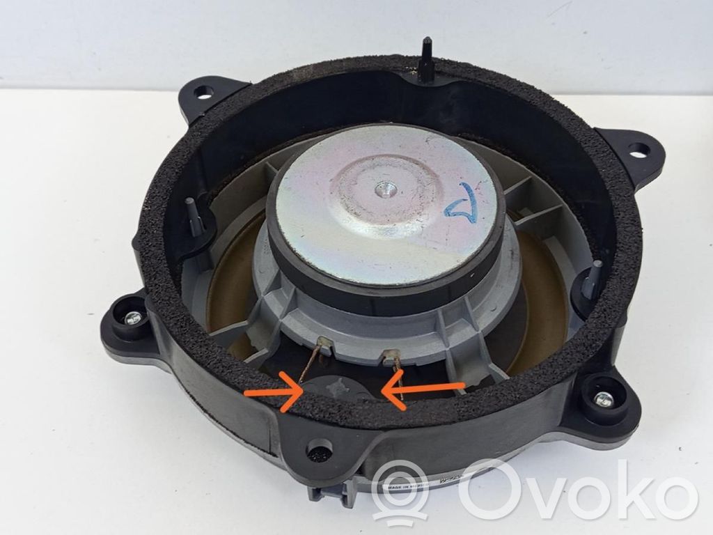 Panel speaker   281448840R,281464093R,281480008R,CONJBOSE