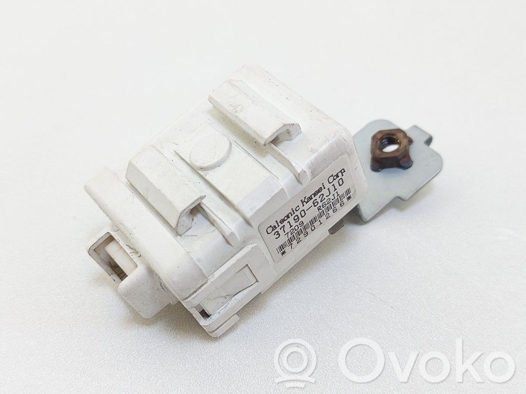 Alte unități/module de control   3719062J10,10R022557