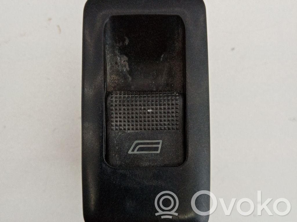 Volkswagen Transporter - Caravelle T4 Electric window control switch 
