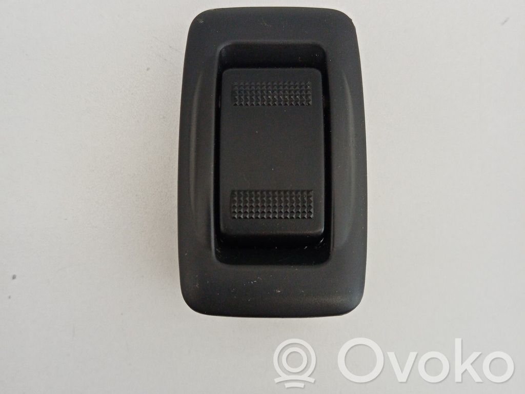 Mazda 626 Electric window control switch 