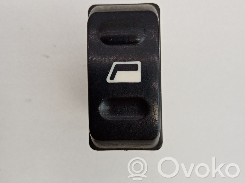 Citroen Xsara Electric window control switch 
