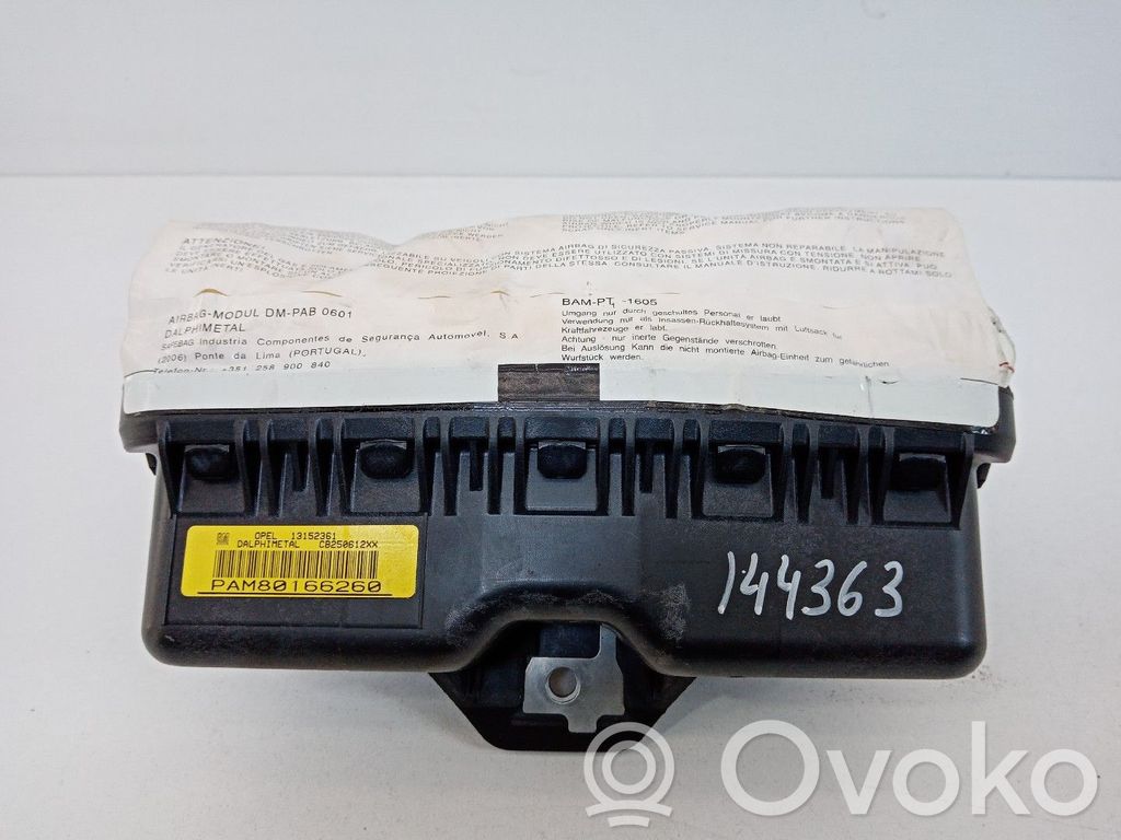 Opel Corsa D Airbag del passeggero 