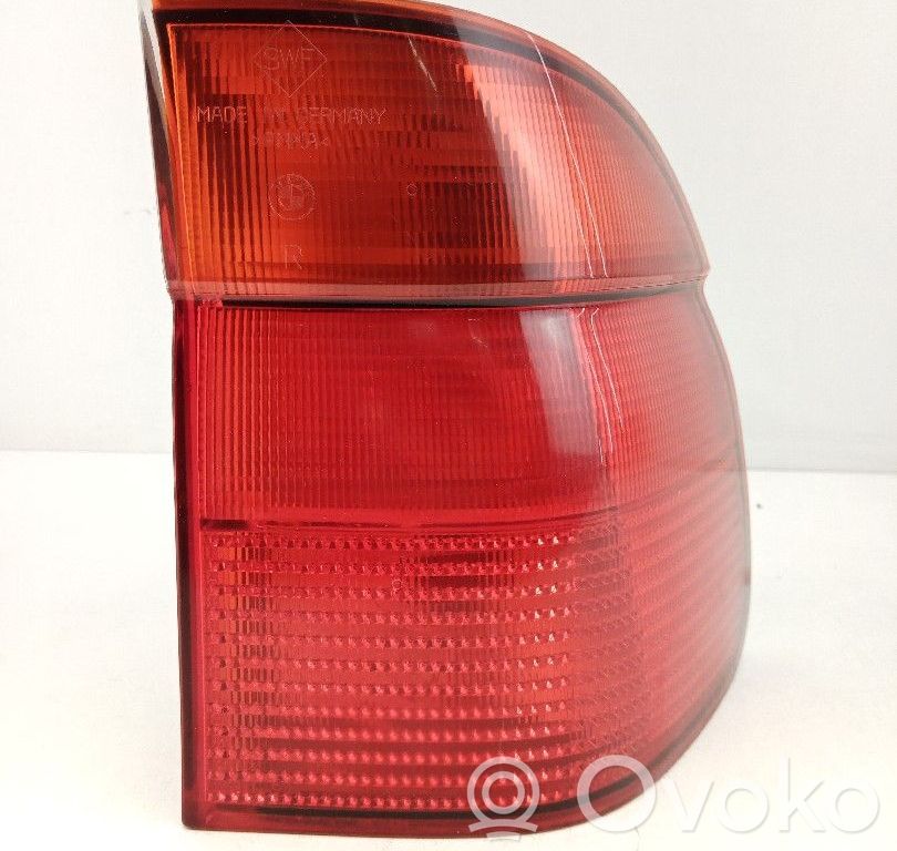 Rear/tail lights   2234705,393440
