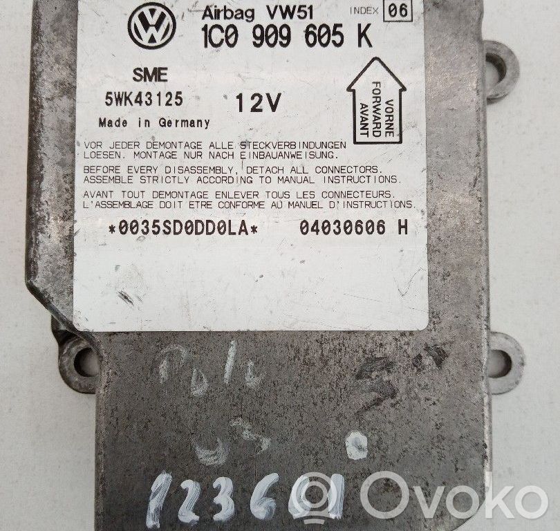 Volkswagen Polo IV 9N3 Unitate/modul de comandă airbaguri 