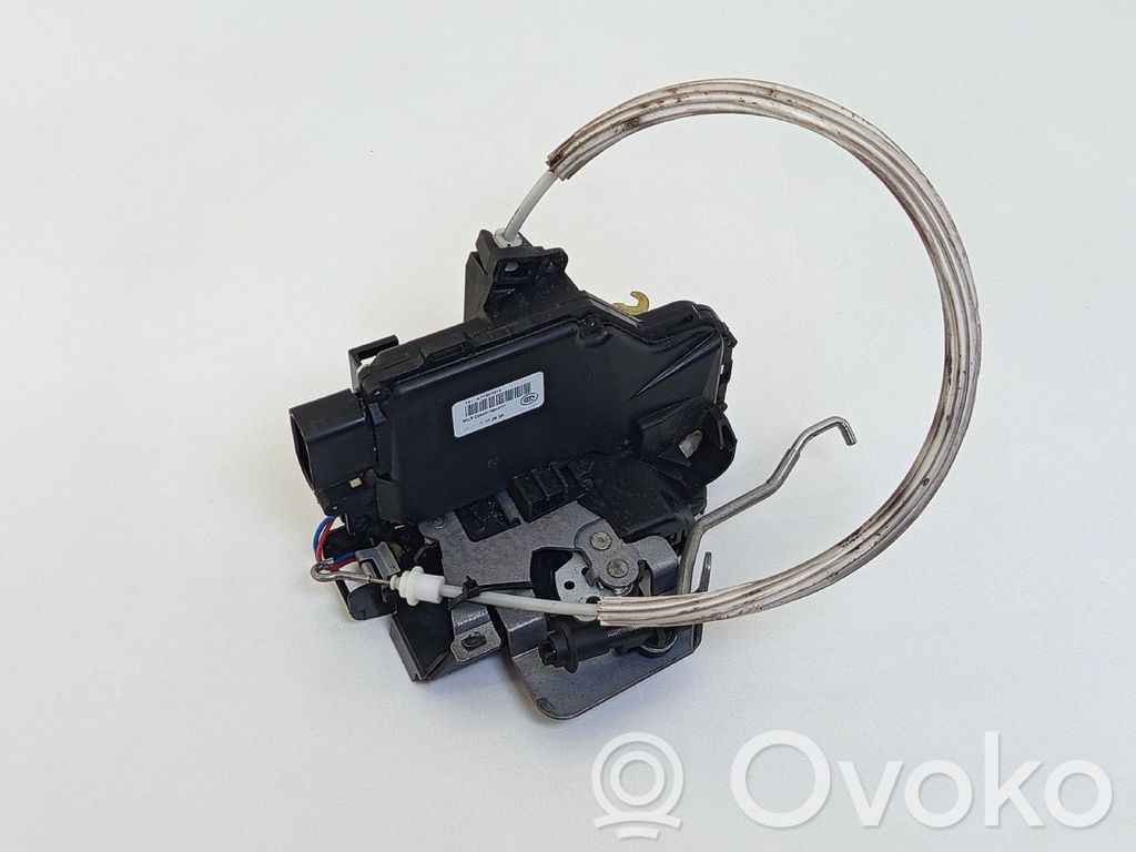 Priekšpusē slēdzene   4B1837015G,401837015,9PINOS
