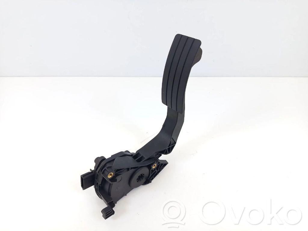 Gaspedal   180022703R,6PV00997803,HELLA