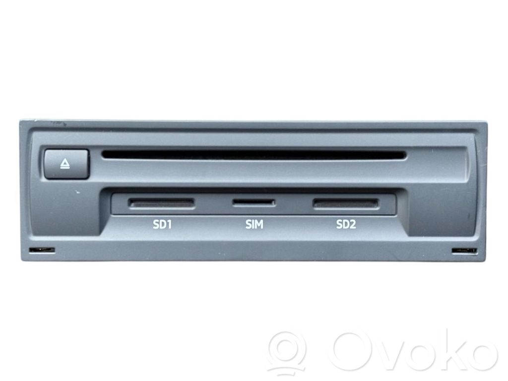 Audi Q7 4M Radio/CD/DVD/GPS head unit 