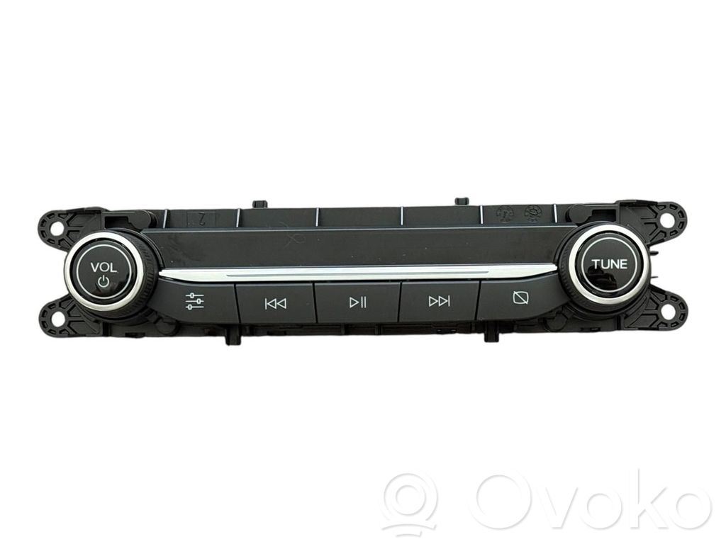 Ford Focus Central console control unit 