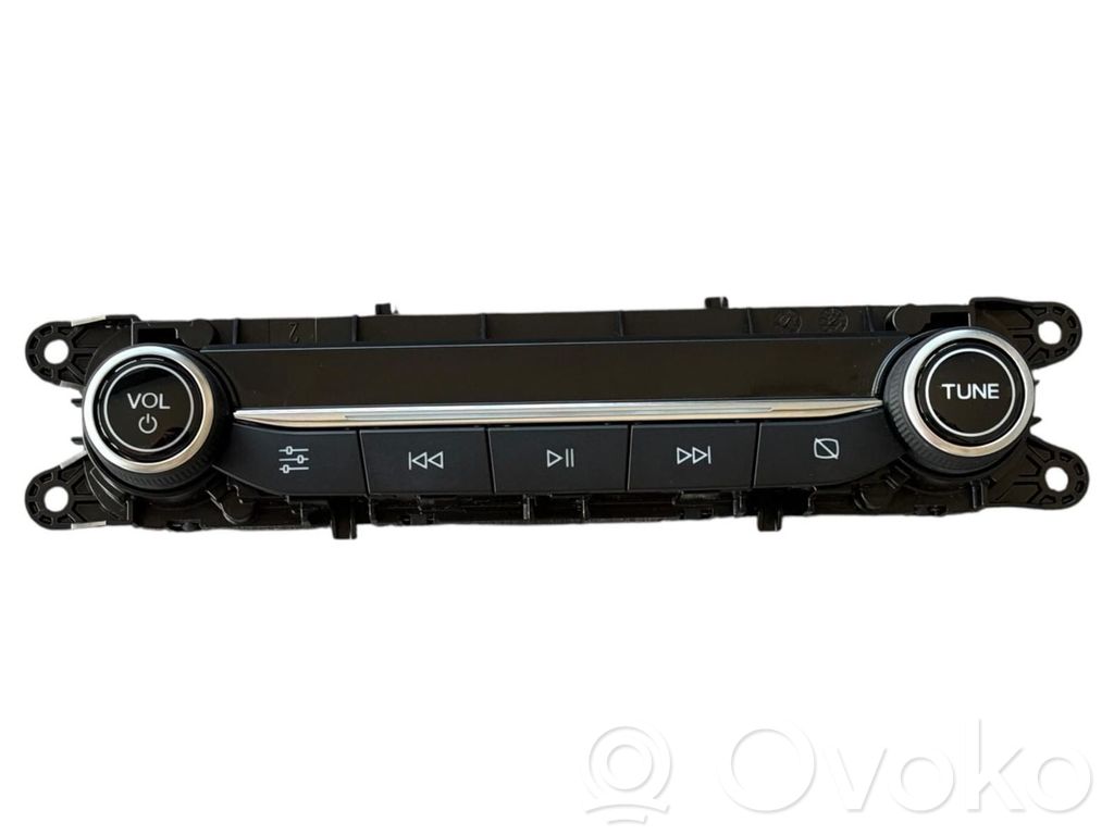 Ford Focus Radio/CD/DVD/GPS head unit 