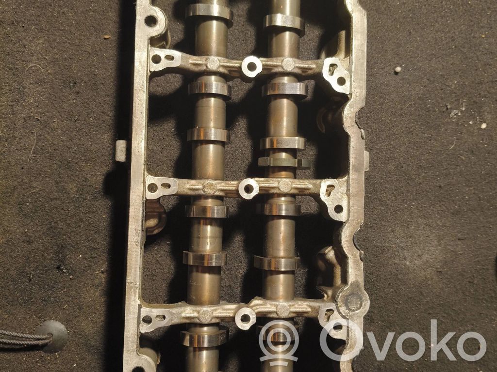 Galvutė   04L103308B
