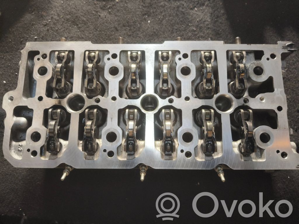 Audi Q8 Engine head 