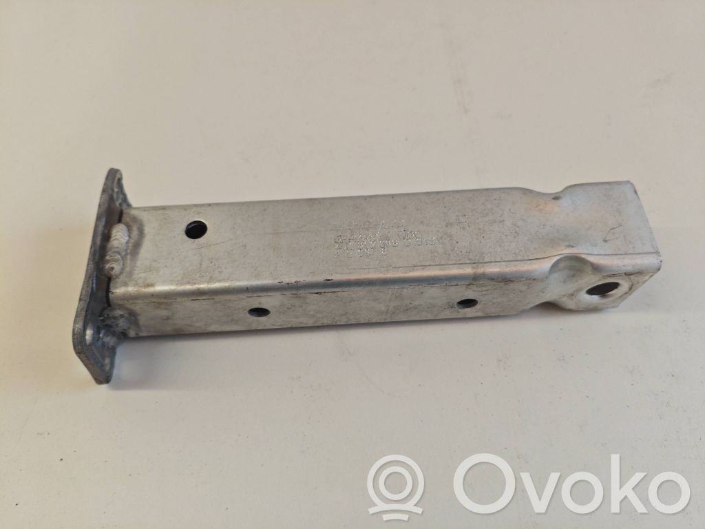 Audi Q7 4M Radiator support slam panel bracket 