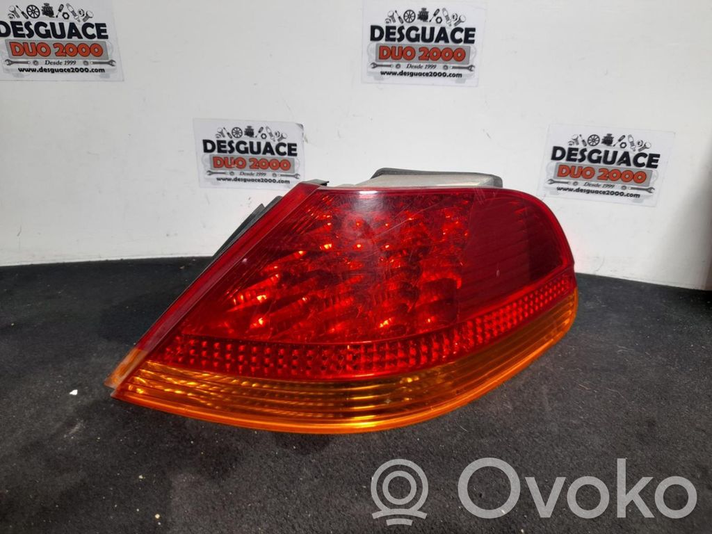 Rear/tail lights   83796889