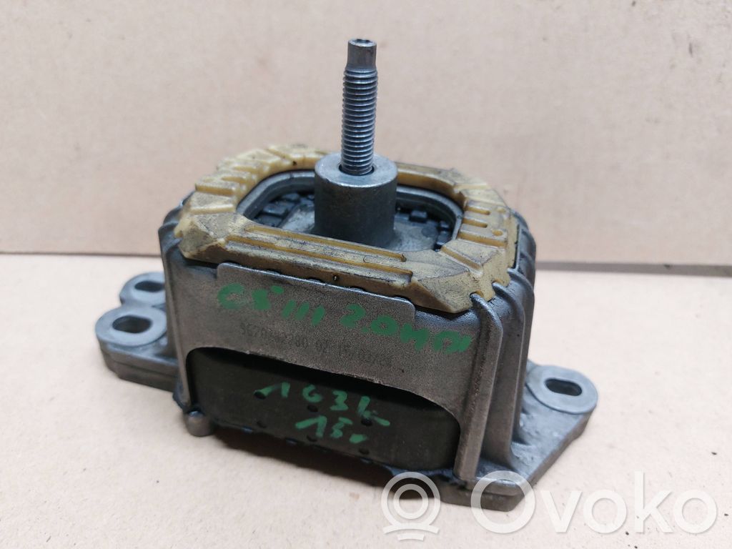 Citroen C5 Engine mount bracket 