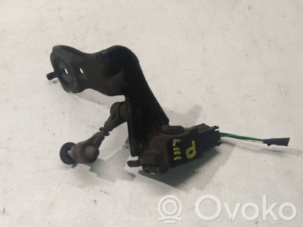Renault Laguna III Front air suspension height level sensor 