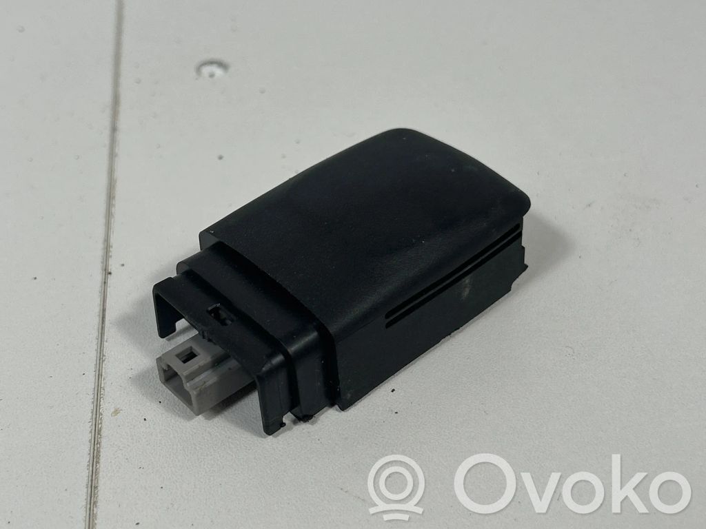 Toyota RAV 4 (XA50) Rain sensor 
