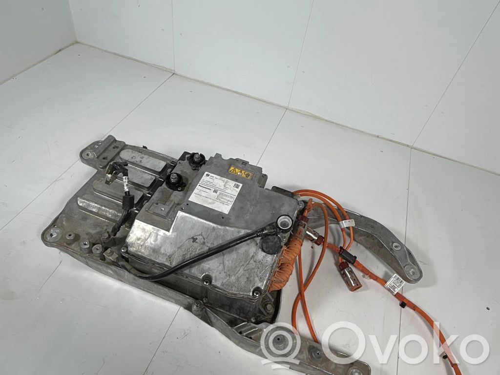 BMW iX Sprieguma pārveidotājs 