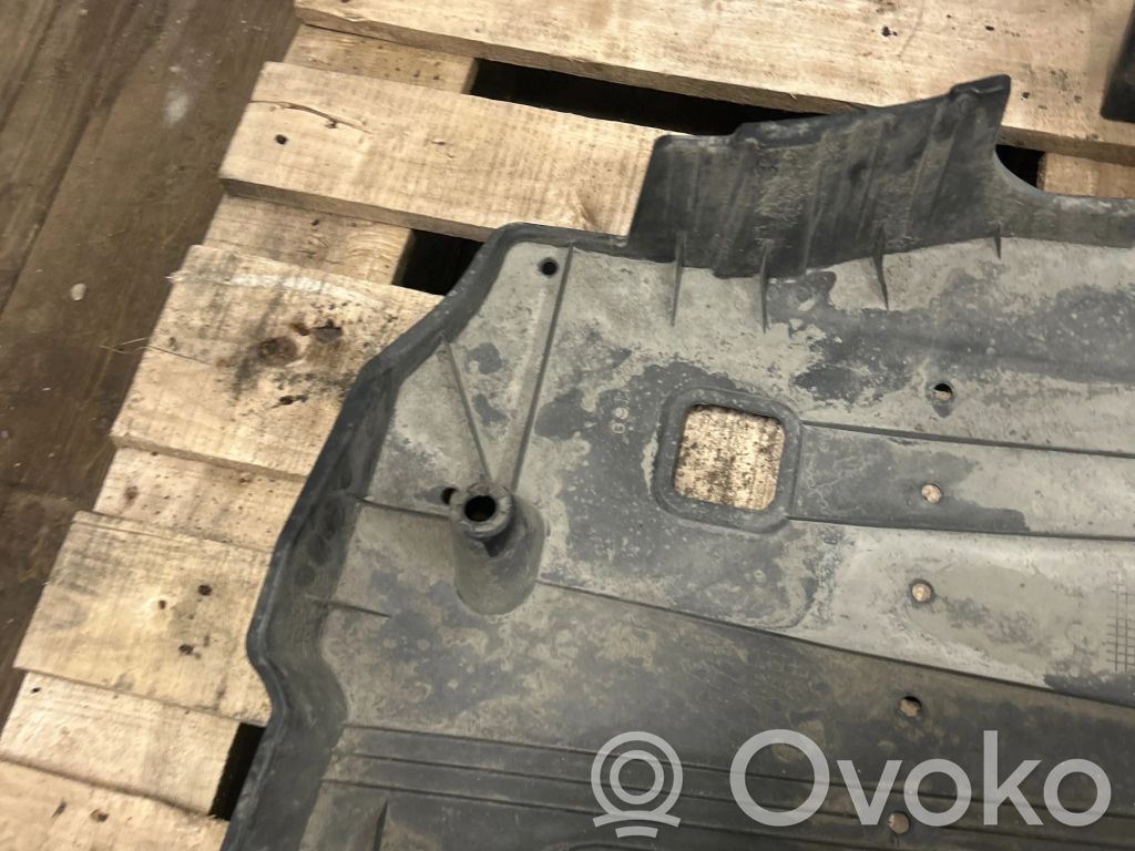 Toyota Corolla E210 E21 Dugno apsauga 