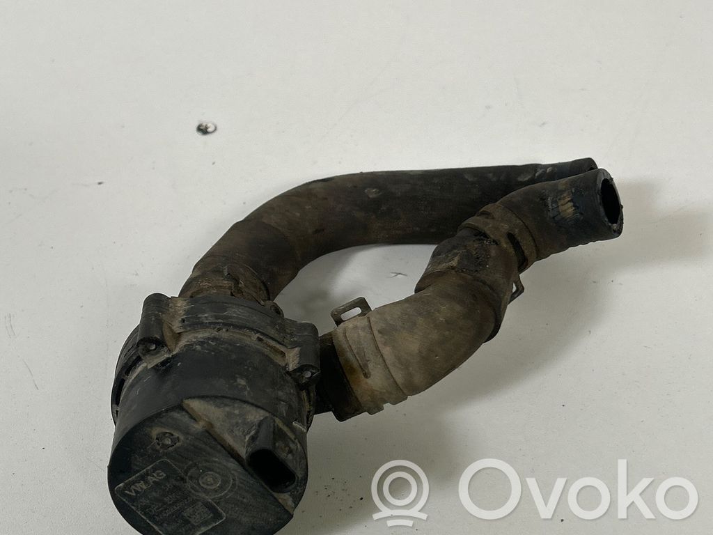 Audi Q3 8U Cirkuliacinis el. siurbliukas 