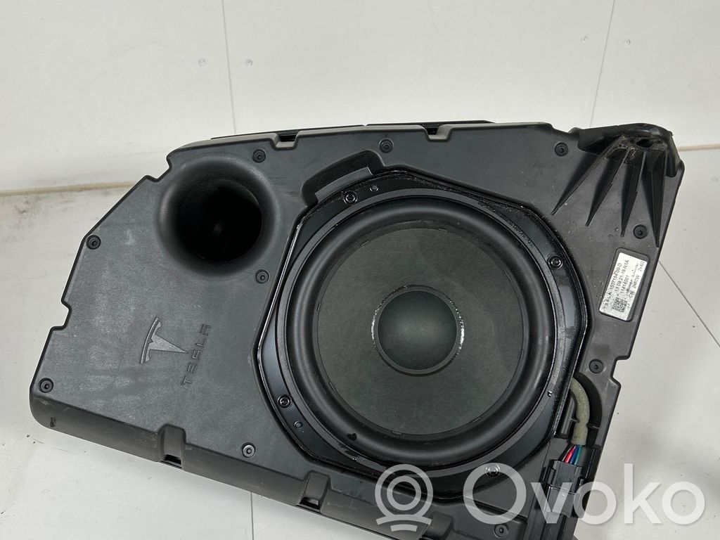 Tesla Model Y Subwoofer speaker 