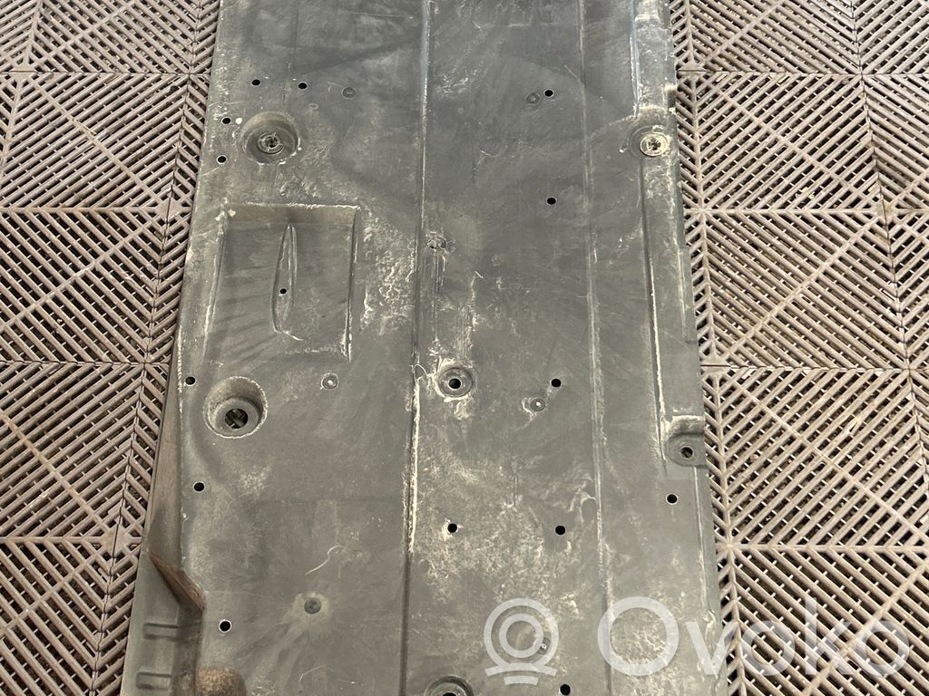 Toyota Corolla E210 E21 Osłona boczna podwozia 