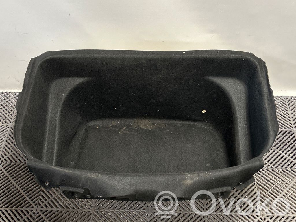 Tesla Model Y Bagažinės grindys 