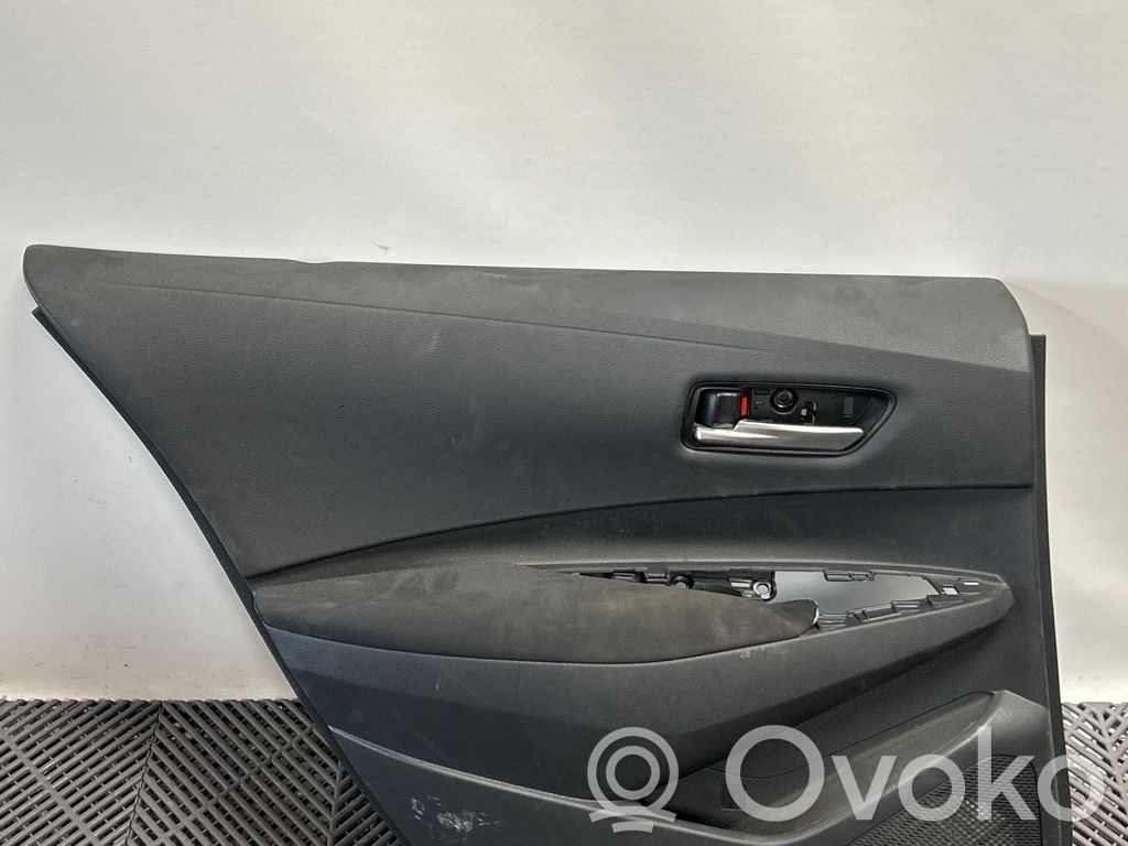 Toyota Corolla E210 E21 Etuoven verhoilu 