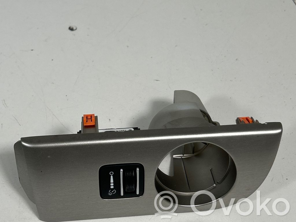 Dodge Durango III Dashboard glove box trim 