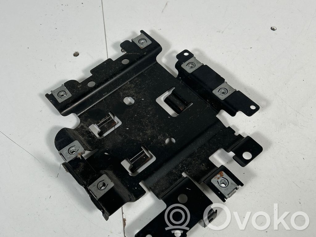 Engine control unit holder   68251949AC