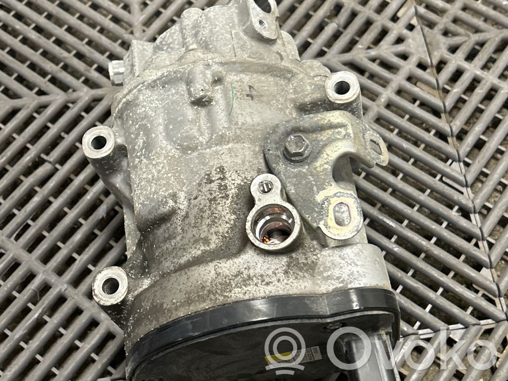 Toyota Corolla E210 E21 Compresseur de climatisation 