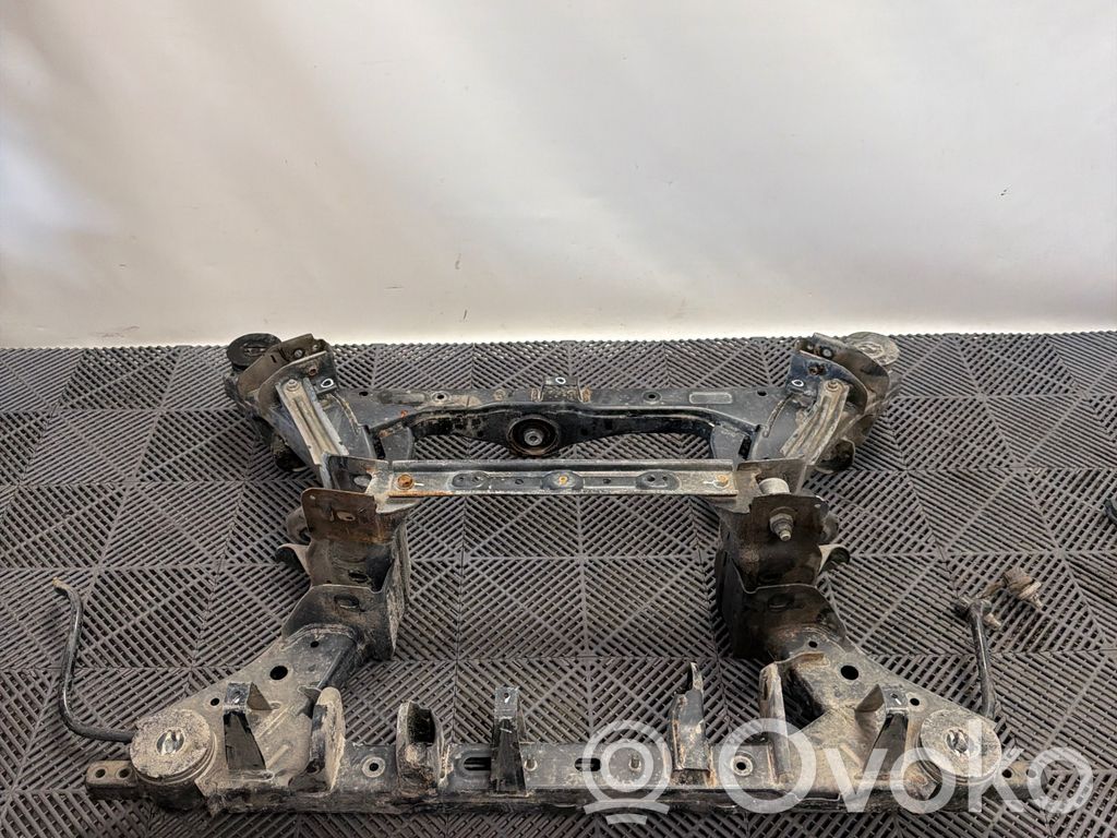 KIA EV6 Galinis traversas 