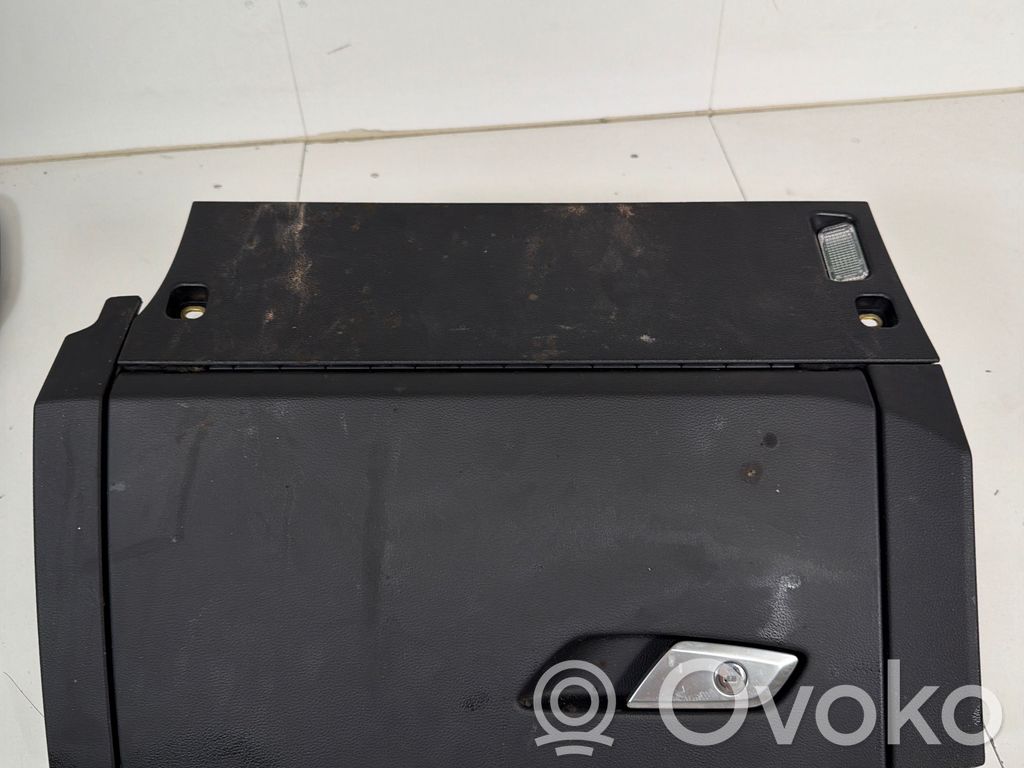 Audi A6 S6 C8 4K Handschuhfach komplett 