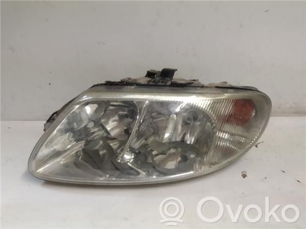 Chrysler Voyager Scheinwerfer 