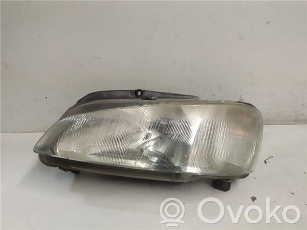 Peugeot 106 Scheinwerfer 