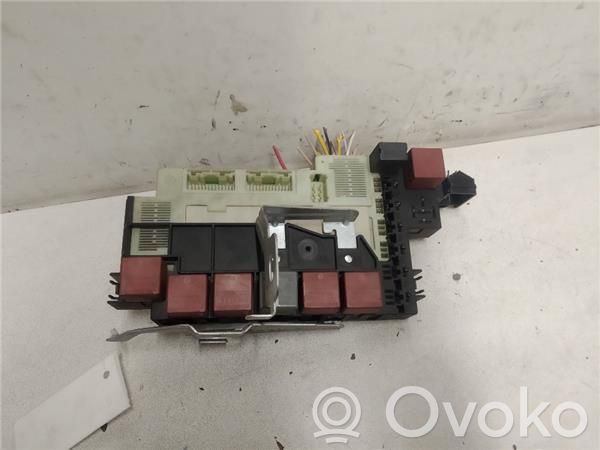Renault Clio II Fuse module 